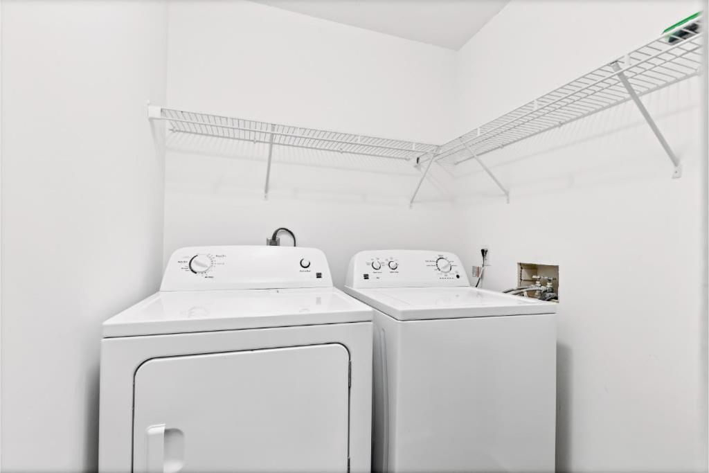 Scenic And Vibrant 1Br With Balcony Gym Pool Apartman Bradenton Kültér fotó
